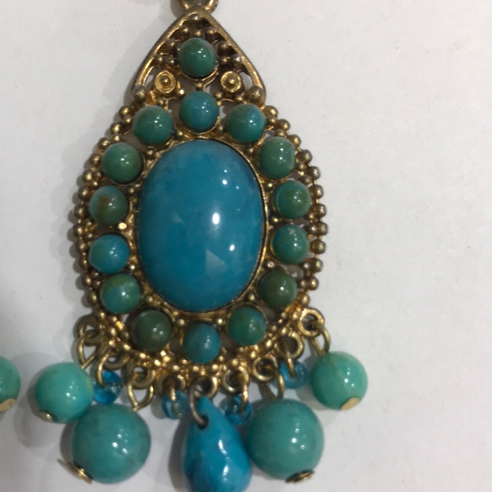 Fun turquoise statement earrings - Picture 2 of 6